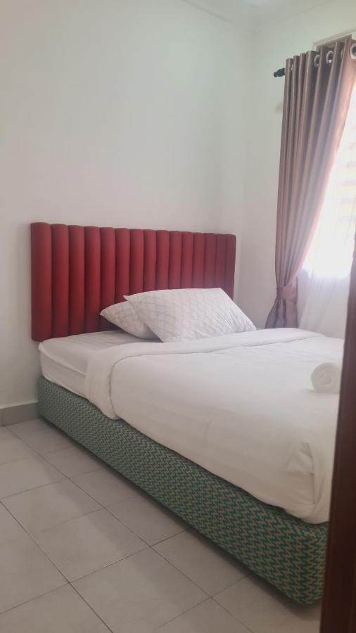 Anjung Klia House 31 With Neflix Villa Banting  Kültér fotó